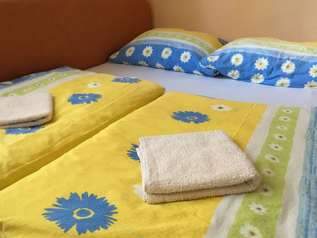 Apartmánový Dom Králiky Esterno foto